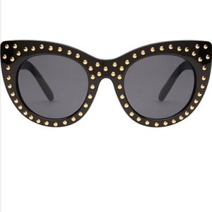NWT ~ MINKPINK Studded Expense Mono Sunglasses